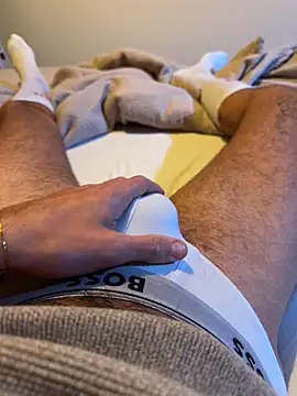 Zacaria25 online show from December 2025 08:04:02 PM