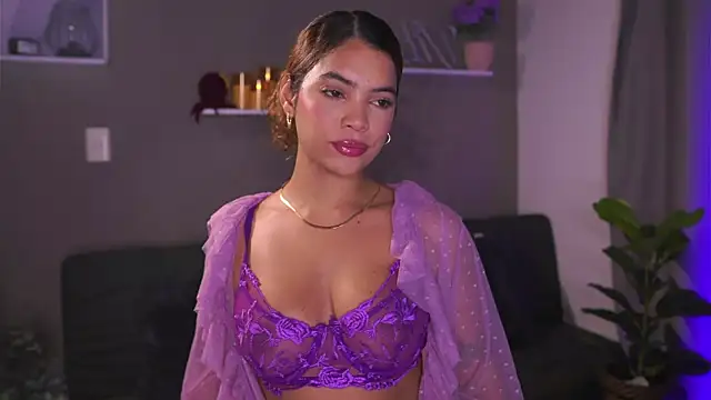 HannahEvanss online show from October 2025 08:26:01 PM