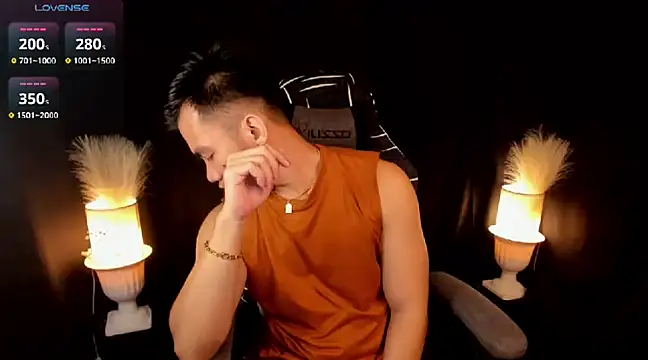 000batman000 online show from March 2025 09:16:02 PM