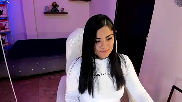 Catalinaa martinez online show from March 2025 07:37:01 PM