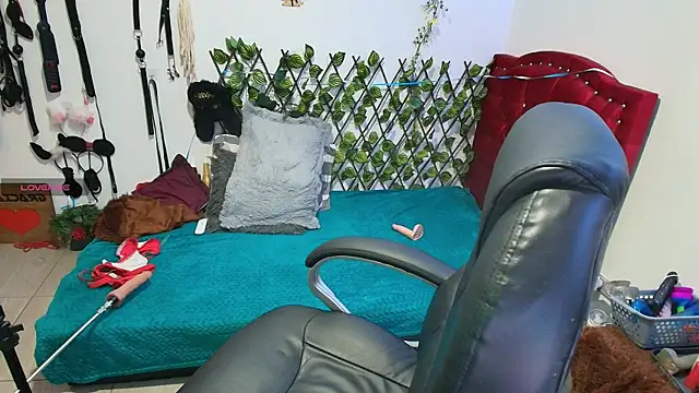 elektra 32 online show from November 2025 01:37:01 AM