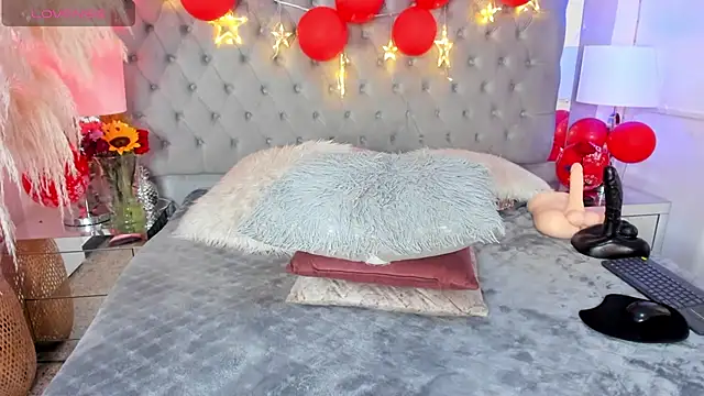 Snapshot of Kaitlyn_Brwon chatting on February 2025 06:43:01 AM Kaitlyn Brwon online show from February 2025 06:43:01 AM