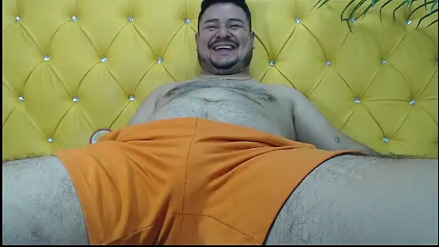 Snapshot of oso_dirty_ chatting on December 2024 08:43:01 PM oso dirty online show from December 2024 08:43:01 PM