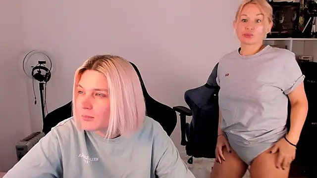 hotblonds online show from November 2025 11:02:02 AM