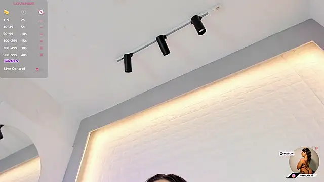 Snapshot of nataly_clark_ chatting on March 2025 10:32:02 PM nataly clark online show from March 2025 10:32:02 PM