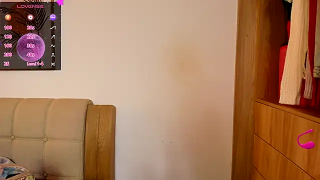 Ash milk online show from March 2026 03:17:01 PM