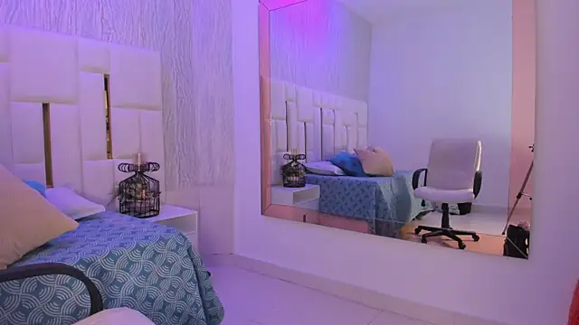 Meghan stonne  online show from February 2026 07:17:02 PM