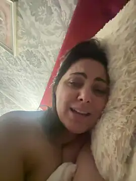 Emma roqueen online show from June 2026 10:09:02 PM