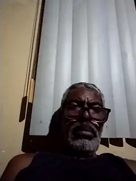 Thadew online show from December 2025 03:27:02 AM