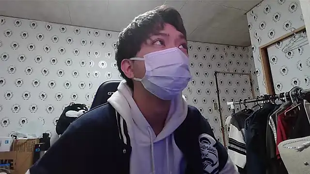 Snapshot of pychan chatting on December 2024 10:35:02 AM pychan online show from December 2024 10:35:02 AM