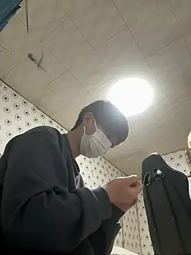 Snapshot of pychan chatting on December 2024 12:04:01 PM pychan online show from December 2024 12:04:01 PM