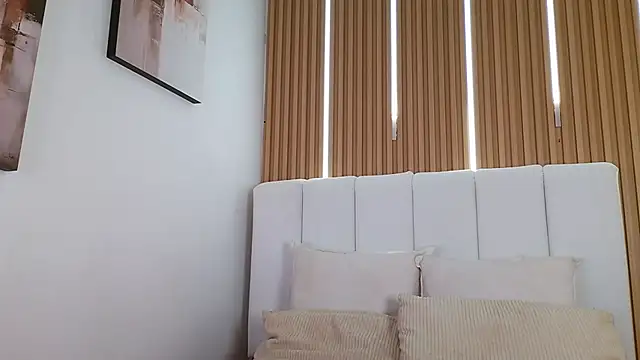 KimSensual  online show from April 2026 12:30:02 PM