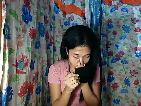 Snapshot of PinaySkinnyGirl chatting on February 2026 10:35:01 PM PinaySkinnyGirl online show from February 2026 10:35:01 PM