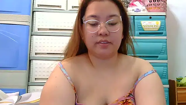 Snapshot of Boobsiemarie chatting on November 2025 04:14:02 AM Boobsiemarie online show from November 2025 04:14:02 AM