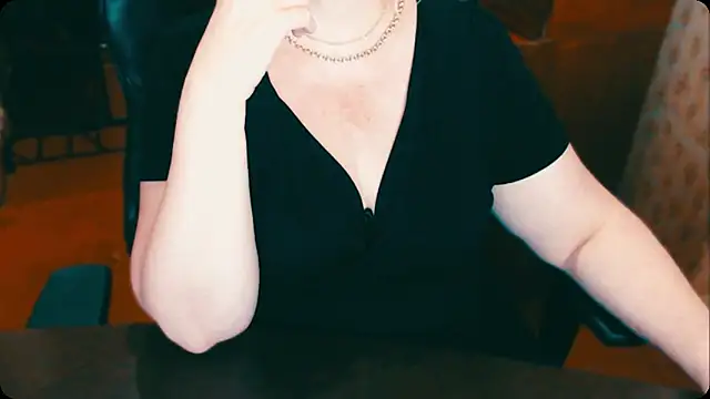 AlisaHot55 online show from December 2024 07:04:02 PM