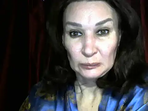 PrettyAndWild online show from December 2024 01:24:02 PM