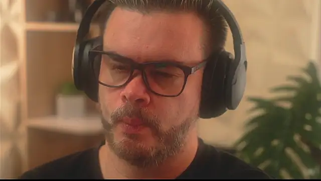 Snapshot of Sanders_White chatting on January 2026 04:22:01 PM Sanders White online show from January 2026 04:22:01 PM