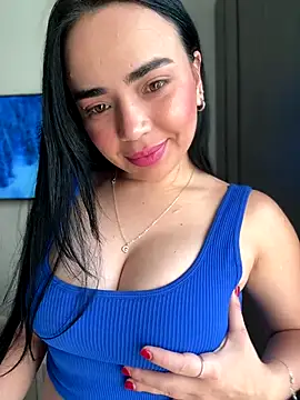 Snapshot of GeorginaJones chatting on October 2025 10:08:02 PM GeorginaJones online show from October 2025 10:08:02 PM