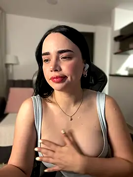 Snapshot of GeorginaJones chatting on October 2025 02:56:02 AM GeorginaJones online show from October 2025 02:56:02 AM