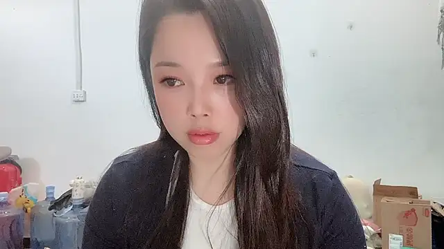 Snapshot of kk_lele chatting on April 2026 05:00:02 AM kk lele online show from April 2026 05:00:02 AM