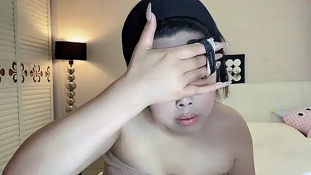 Snapshot of kk_lele chatting on June 2026 04:40:01 AM kk lele online show from June 2026 04:40:01 AM