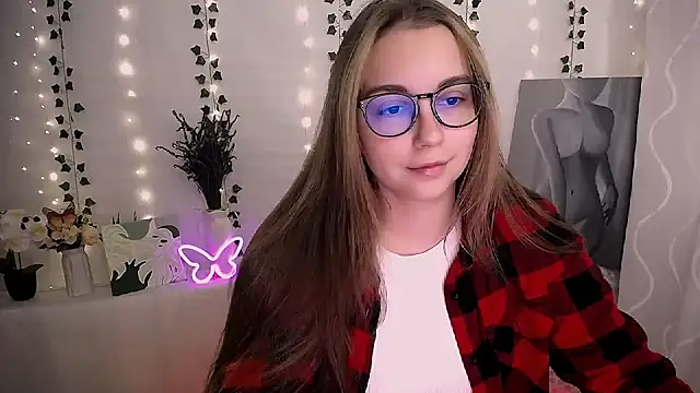 SweetPrincess  online show from September 2025 05:45:02 AM