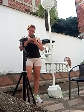 Britney taylor  online show from March 2026 07:09:01 PM