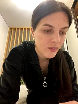 little belucci online show from October 2025 02:13:01 PM