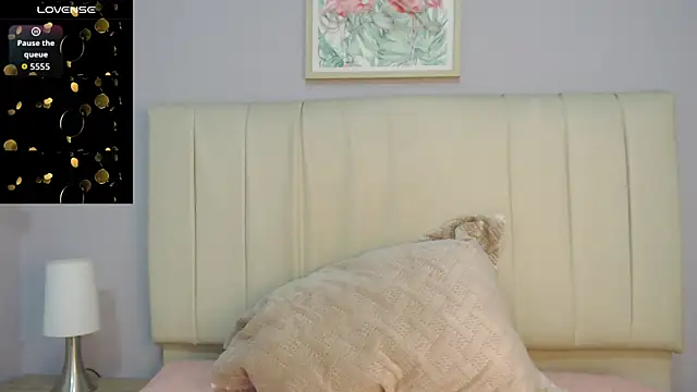 Snapshot of amy_le01 chatting on October 2025 01:23:01 PM amy le01 online show from October 2025 01:23:01 PM