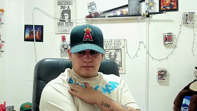 ney 22 online show from November 2025 10:28:02 AM