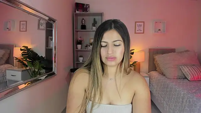 Snapshot of little_antonela chatting on February 2025 02:26:02 PM little antonela online show from February 2025 02:26:02 PM
