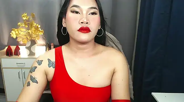 Snapshot of Ur_Fantastic_Lina chatting on January 2025 09:17:01 PM Ur Fantastic Lina online show from January 2025 09:17:01 PM