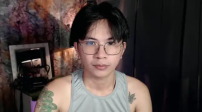 Snapshot of Sexy_Handsome_Drex chatting on January 2025 08:50:01 AM Sexy Handsome Drex online show from January 2025 08:50:01 AM