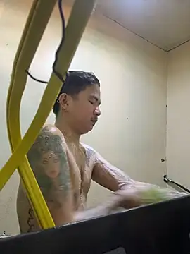 Snapshot of Sexy_Handsome_Drex chatting on February 2026 06:25:02 AM Sexy Handsome Drex online show from February 2026 06:25:02 AM