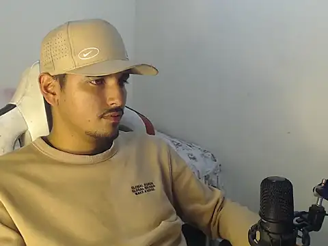 Snapshot of kylian_07 chatting on August 2026 02:47:02 AM kylian 07 online show from August 2026 02:47:02 AM