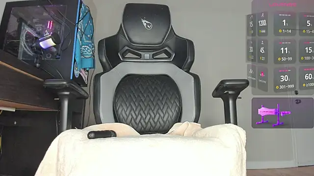 Snapshot of Redjina_Angel chatting on October 2025 01:22:02 PM Redjina Angel online show from October 2025 01:22:02 PM