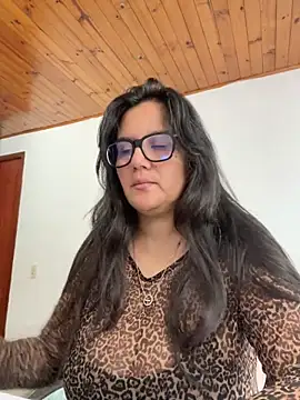 SWEETLILY18 online show from April 2026 12:52:02 PM