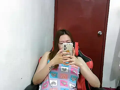 crizzybel online show from January 2025 07:00:02 PM