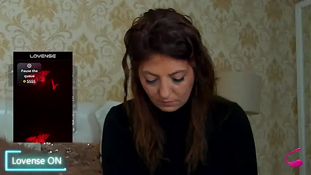 Snapshot of GiannaElliss chatting on February 2025 05:48:02 AM GiannaElliss online show from February 2025 05:48:02 AM