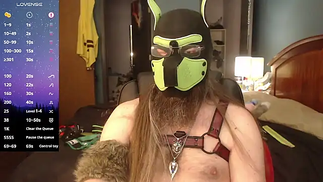 kinkywolf429 online show from April 2026 07:50:02 PM