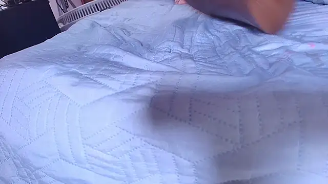 Snapshot of leon_gaby chatting on February 2025 01:16:02 AM leon gaby online show from February 2025 01:16:02 AM