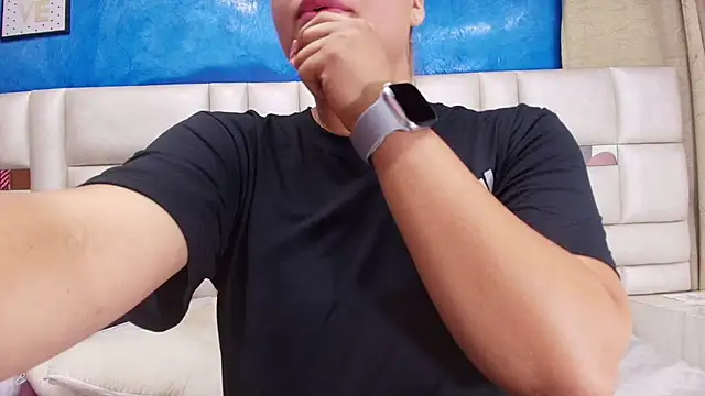 Snapshot of leon_gaby chatting on February 2025 07:14:01 PM leon gaby online show from February 2025 07:14:01 PM