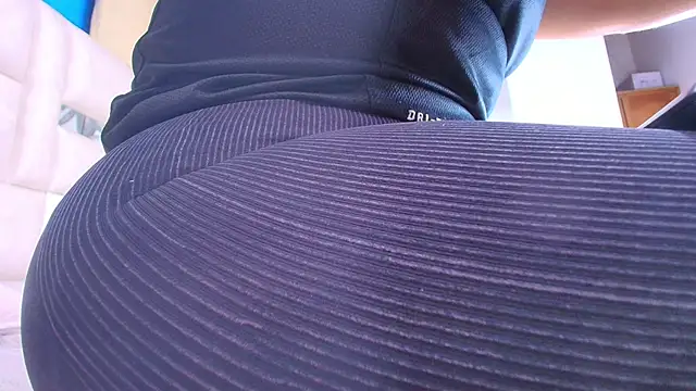 Snapshot of leon_gaby chatting on February 2025 07:04:02 PM leon gaby online show from February 2025 07:04:02 PM