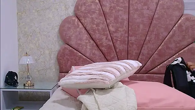 Snapshot of leon_gaby chatting on November 2025 07:16:02 PM leon gaby online show from November 2025 07:16:02 PM