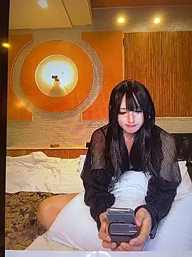 Chika-ch online show from October 2025 04:45:02 AM