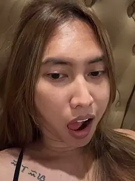 BombshellPH online show from November 2025 04:42:01 PM