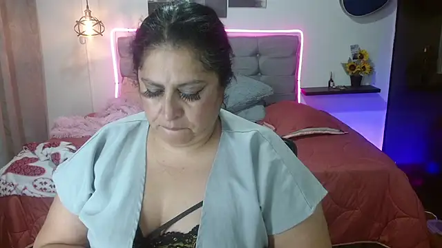 Keyla01  online show from June 2026 03:58:02 AM