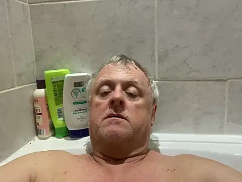 bigbadjon69 online show from December 2024 03:49:02 PM