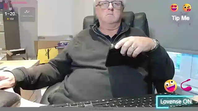 bigbadjon69 online show from October 2025 04:47:01 PM