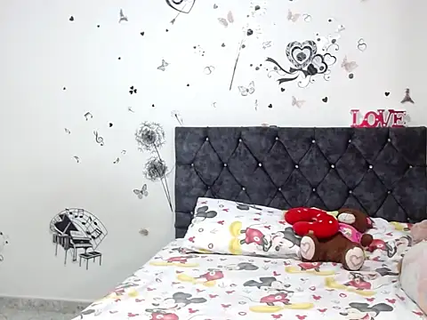 Cleo bigboobs online show from July 2026 08:40:02 PM